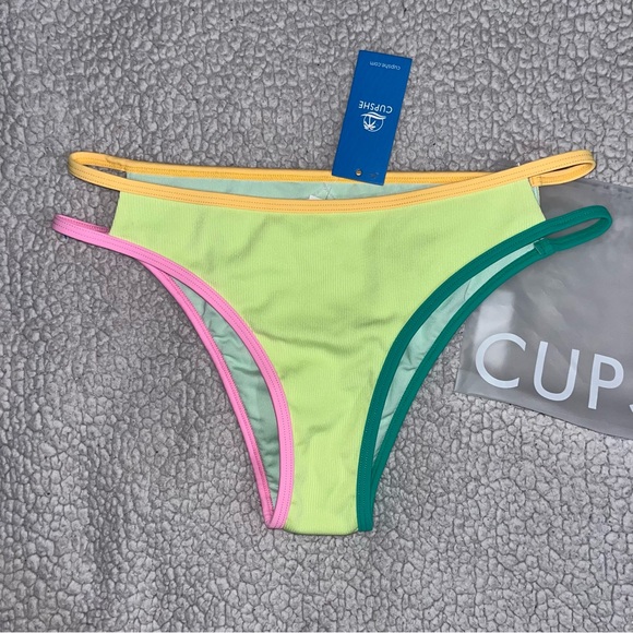Cupshe bikini bottom - Picture 4 of 11
